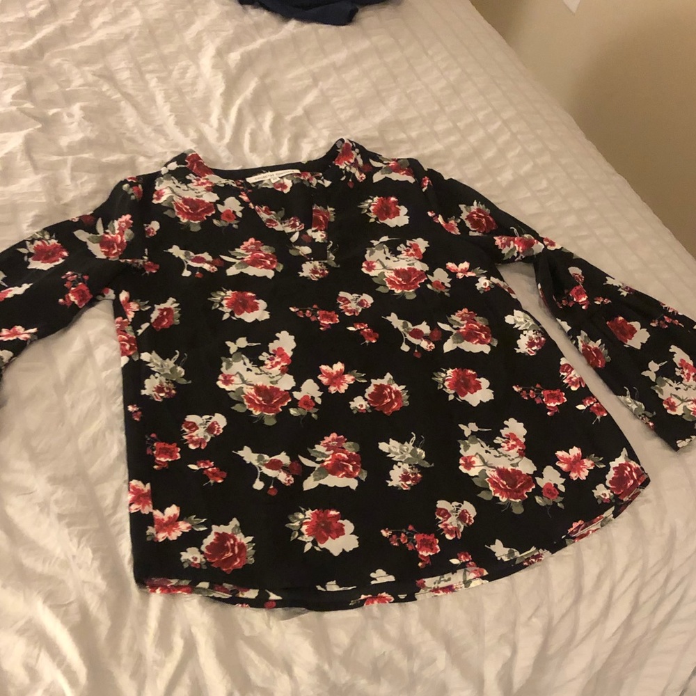 NWOT floral blouse